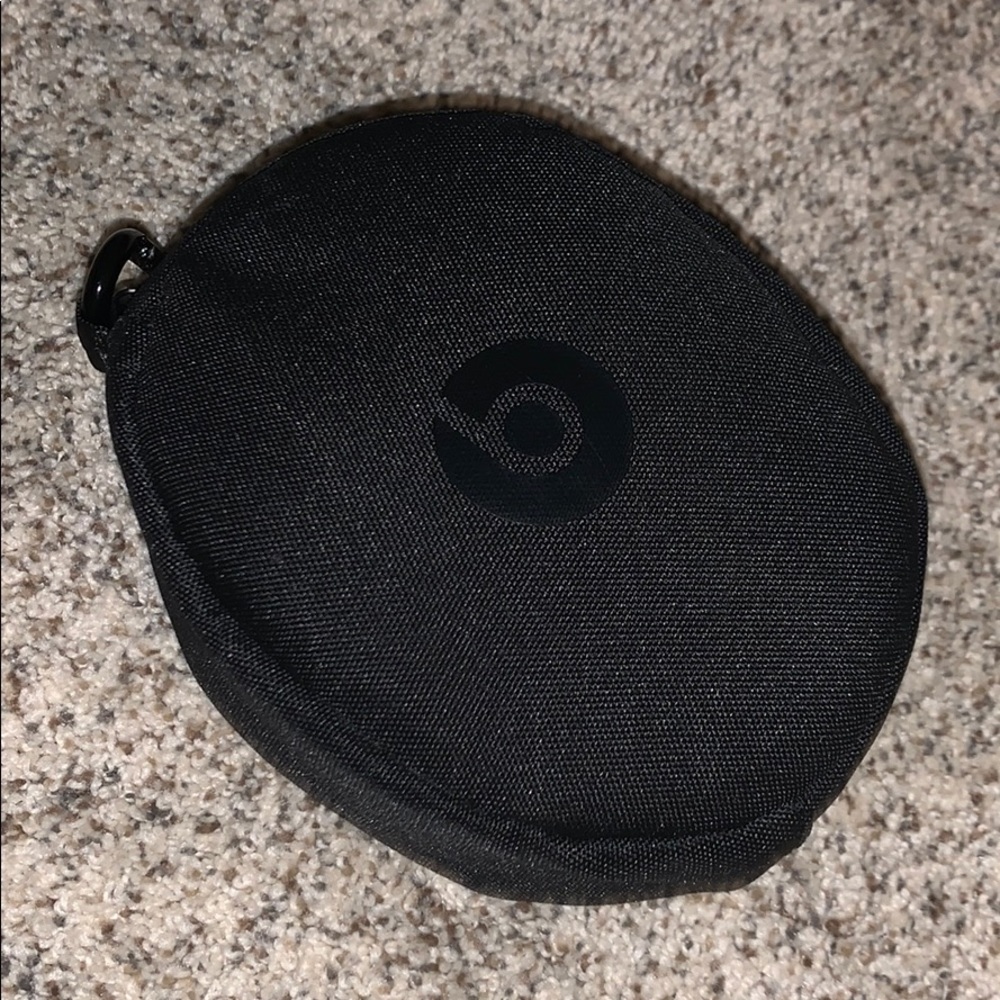Beats by Dre and case